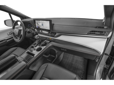 2026 Toyota Sienna Woodland Edition 7 Passenger