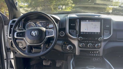 2022 RAM 1500 Big Horn Crew Cab 4x4 5'7" Box