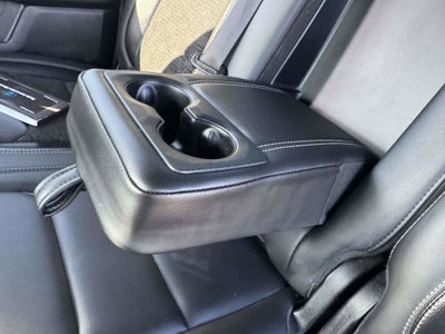 2022 RAM 1500 Big Horn Crew Cab 4x4 5'7" Box
