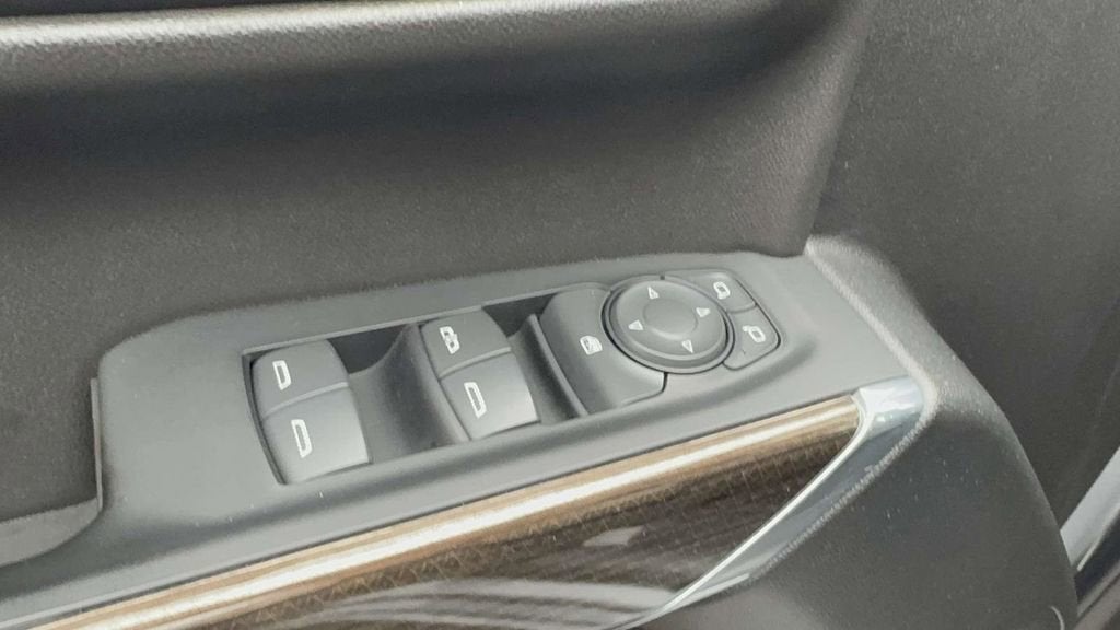 2022 Chevrolet Silverado 1500 LTD LT (2FL)