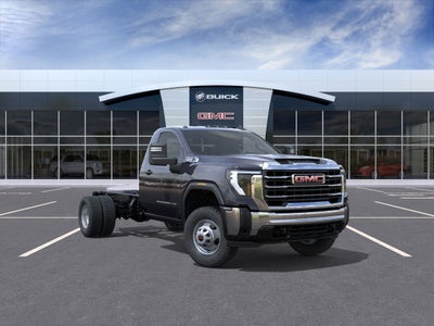 2025 GMC Sierra 3500 HD Chassis Cab Pro 9' 2/3 Dynapro Dump