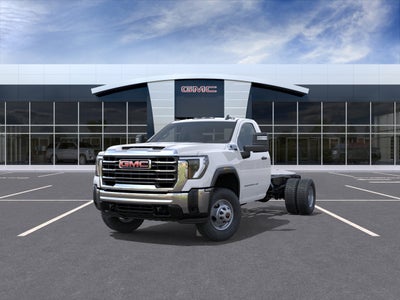 2025 GMC Sierra 3500 HD Chassis Cab Pro 9' 2/3 Dynapro Dump