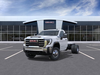 2026 GMC Sierra 3500 HD Chassis Cab Pro