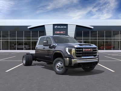 2025 GMC Sierra 3500 HD Chassis Cab Pro 9' 2/3 Dynapro Dump