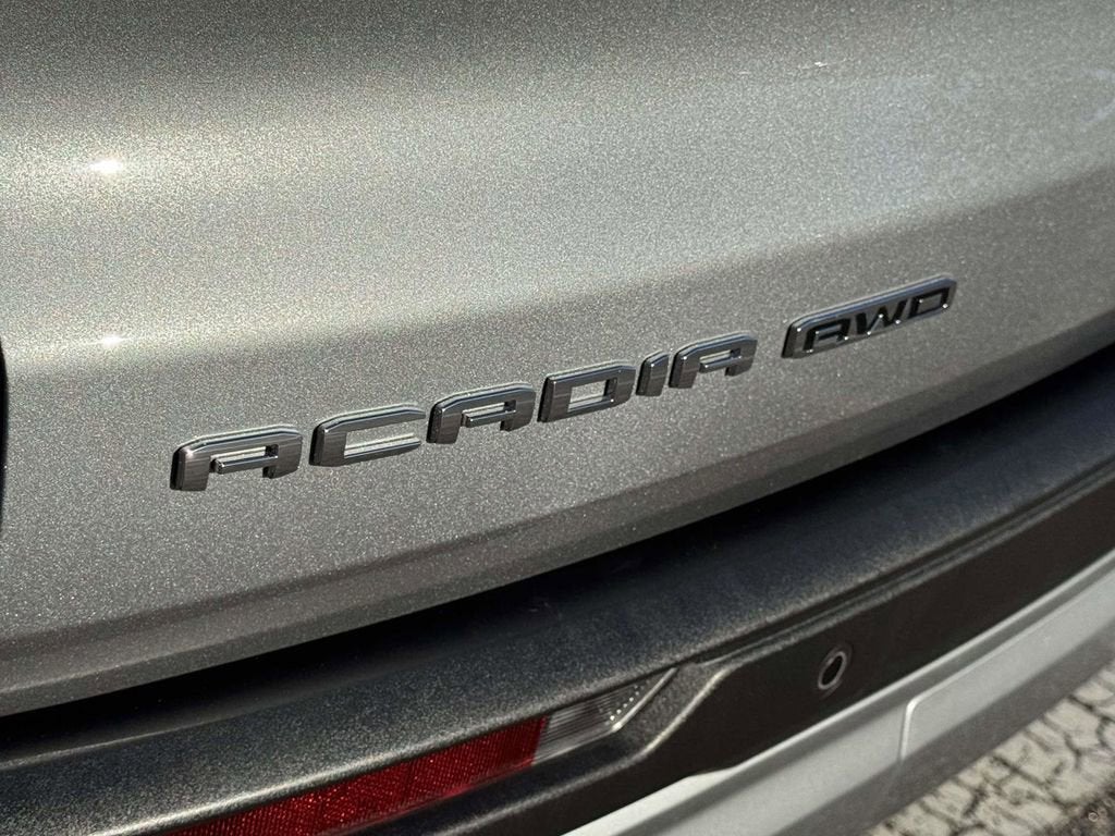 2025 GMC Acadia Elevation