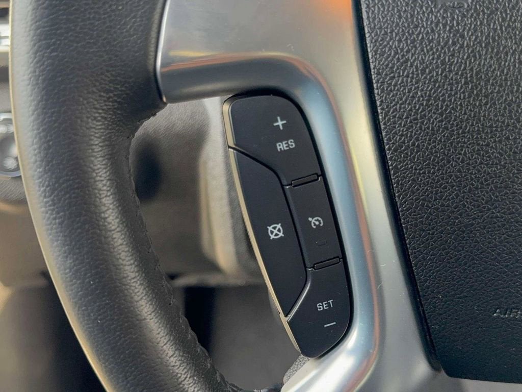 2015 GMC Acadia SLE