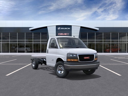 2025 GMC Savana Cutaway 3500 1WT Dejana Duracube