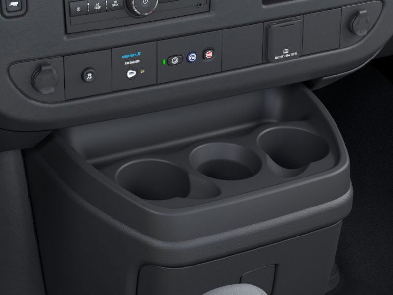 2025 GMC Savana Cutaway 3500 1WT Dejana Duracube