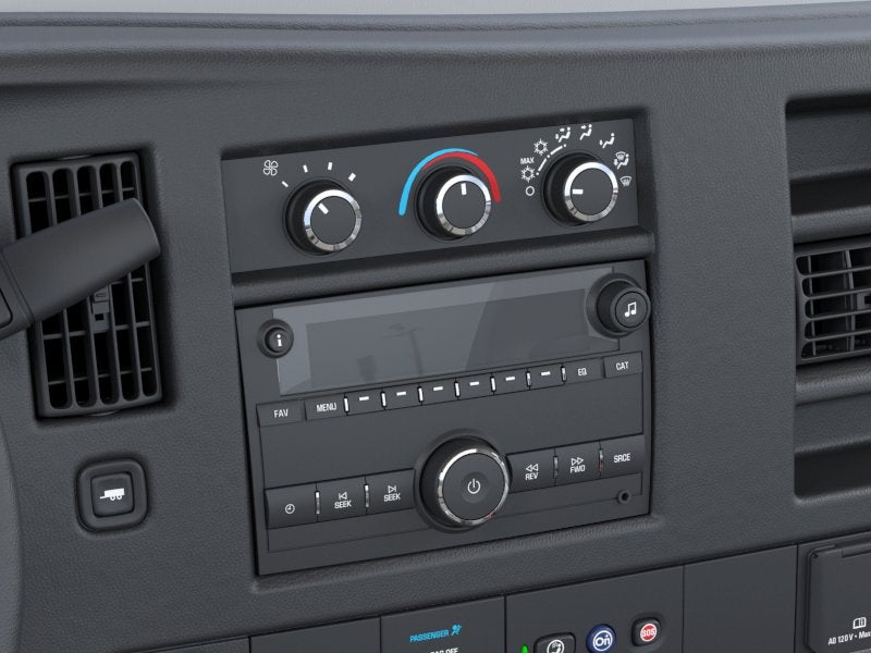 2025 GMC Savana Cutaway 3500 1WT Dejana Duracube