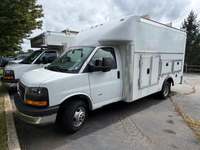 2024 GMC Savana Cutaway 3500 1WT Dejana Workport