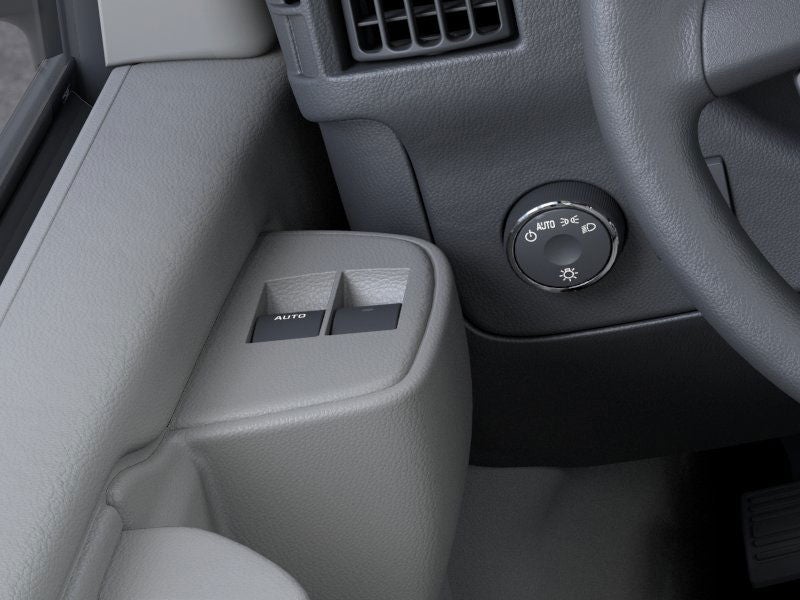 2025 GMC Savana Cutaway 4500 2WT Dejana Duracube