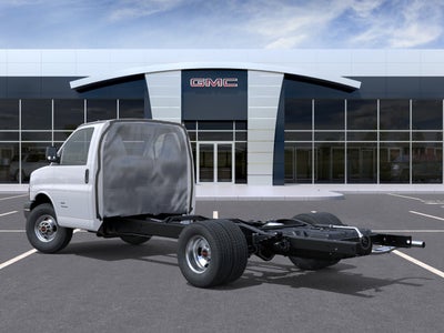 2025 GMC Savana Cutaway 4500 2WT Dejana Duracube