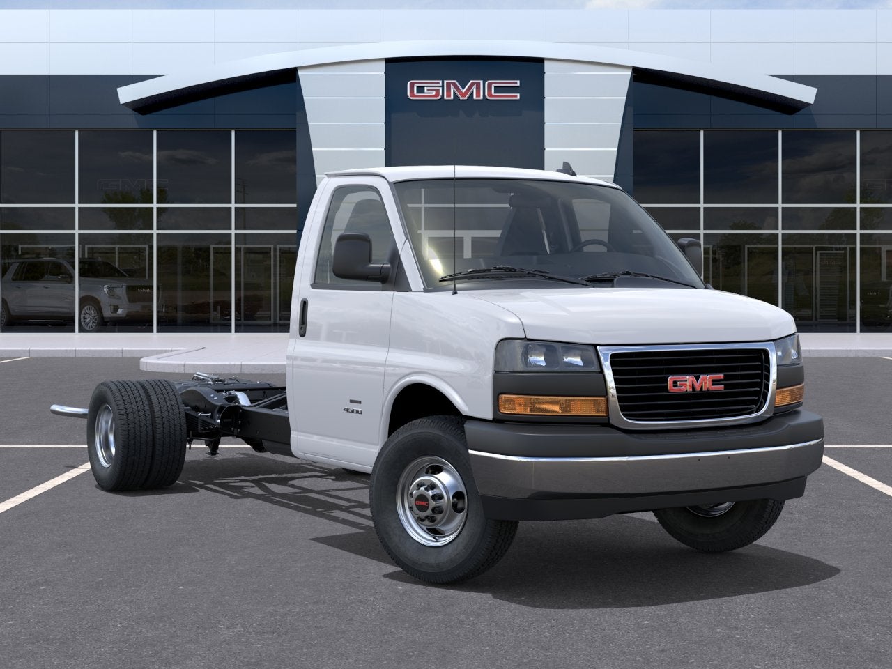 2025 GMC Savana Cutaway 4500 2WT Dejana Duracube