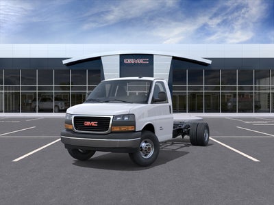 2025 GMC Savana Cutaway 4500 2WT Dejana Duracube