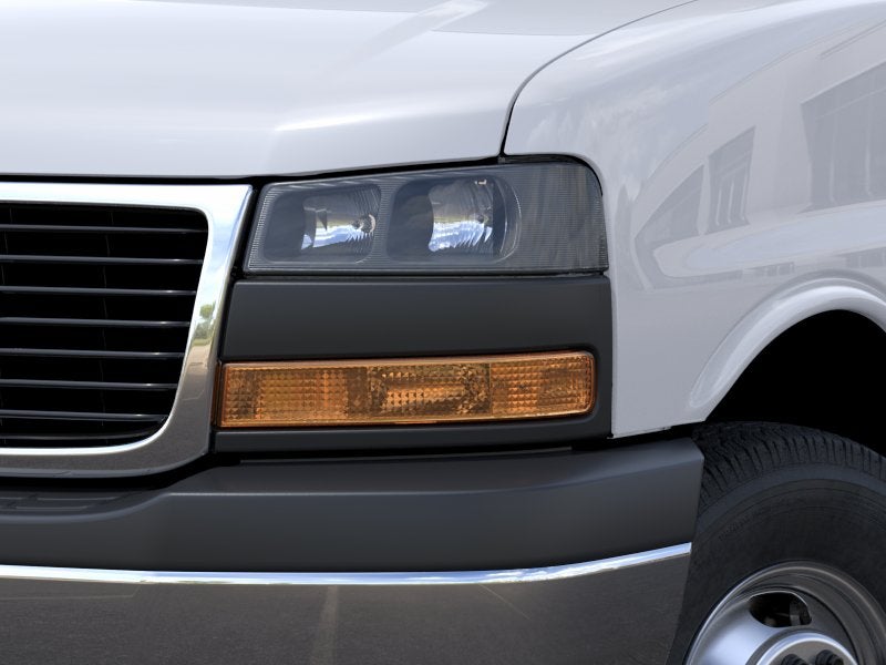 2025 GMC Savana Cutaway 4500 2WT Dejana Duracube