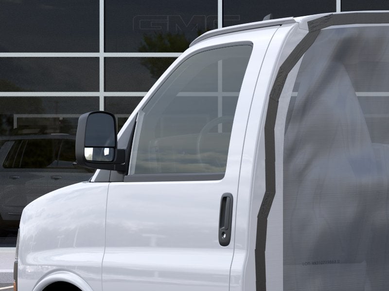 2025 GMC Savana Cutaway 4500 2WT Dejana Duracube