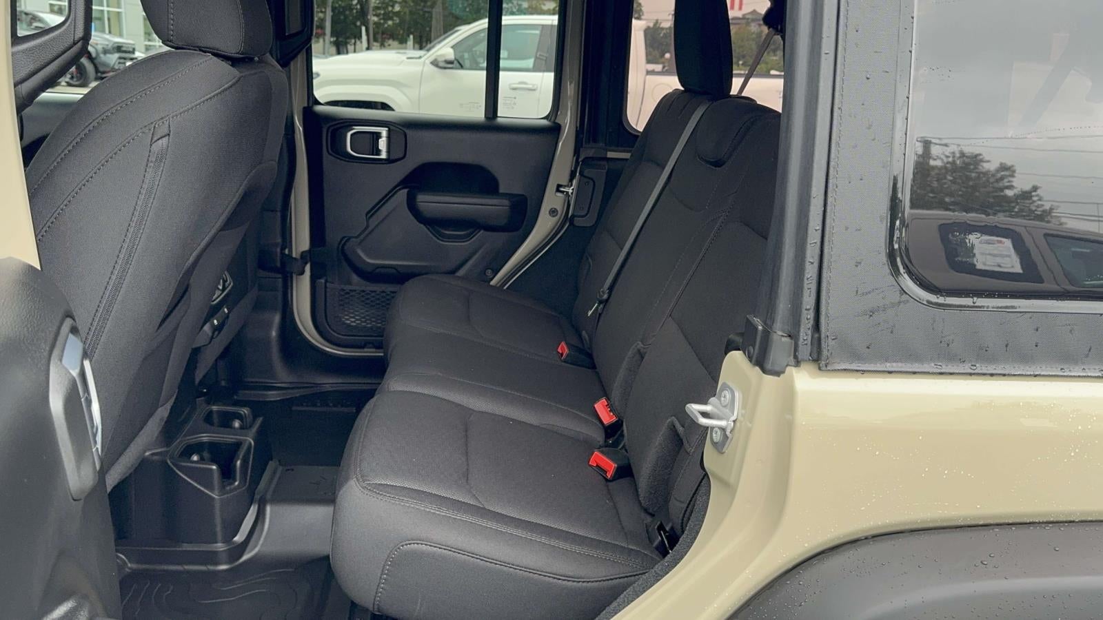 2022 Jeep Wrangler Unlimited Willys