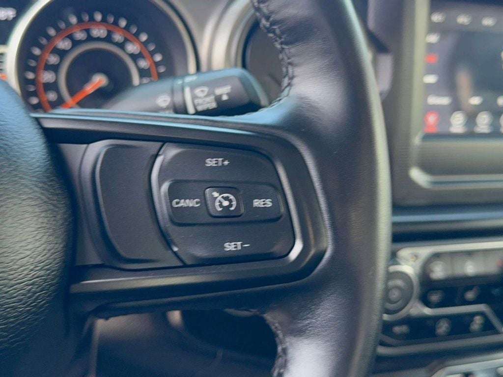 2022 Jeep Gladiator Sport