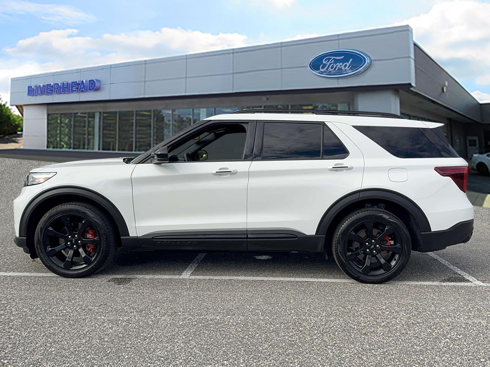 2022 Ford Explorer ST