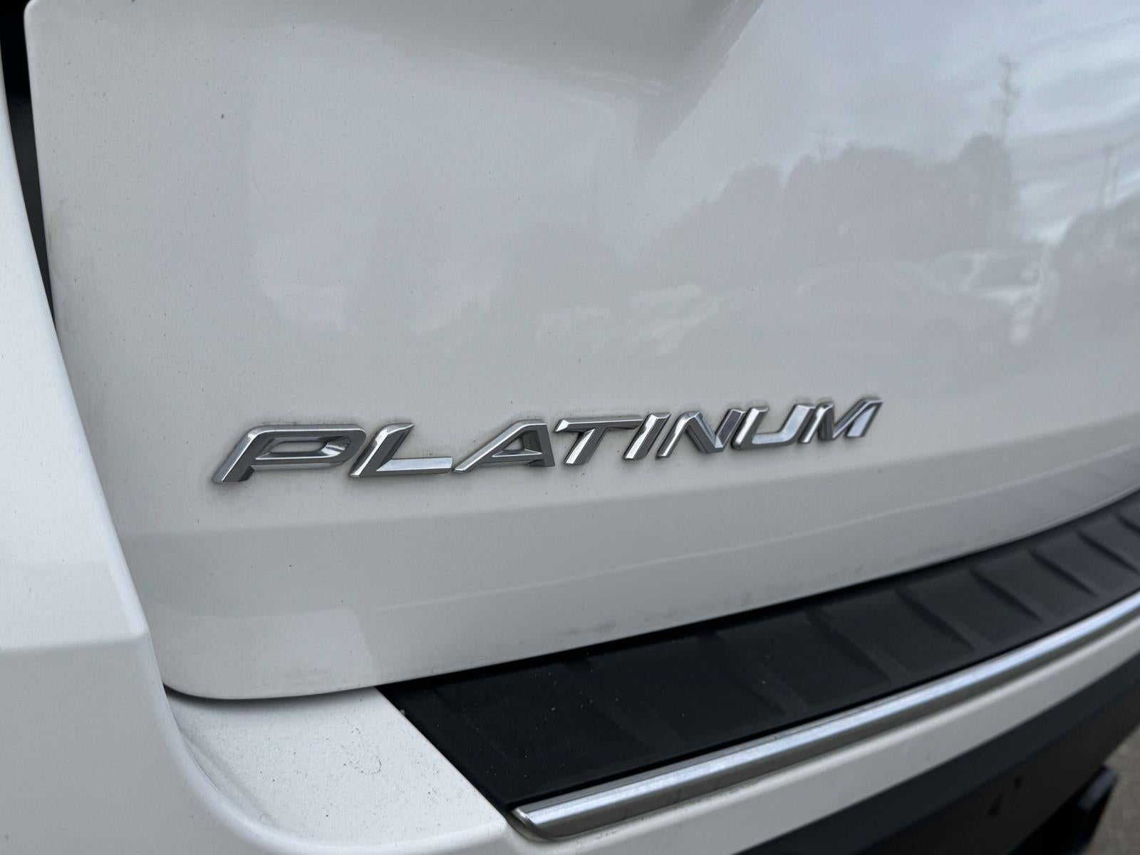 2023 Ford Explorer Platinum
