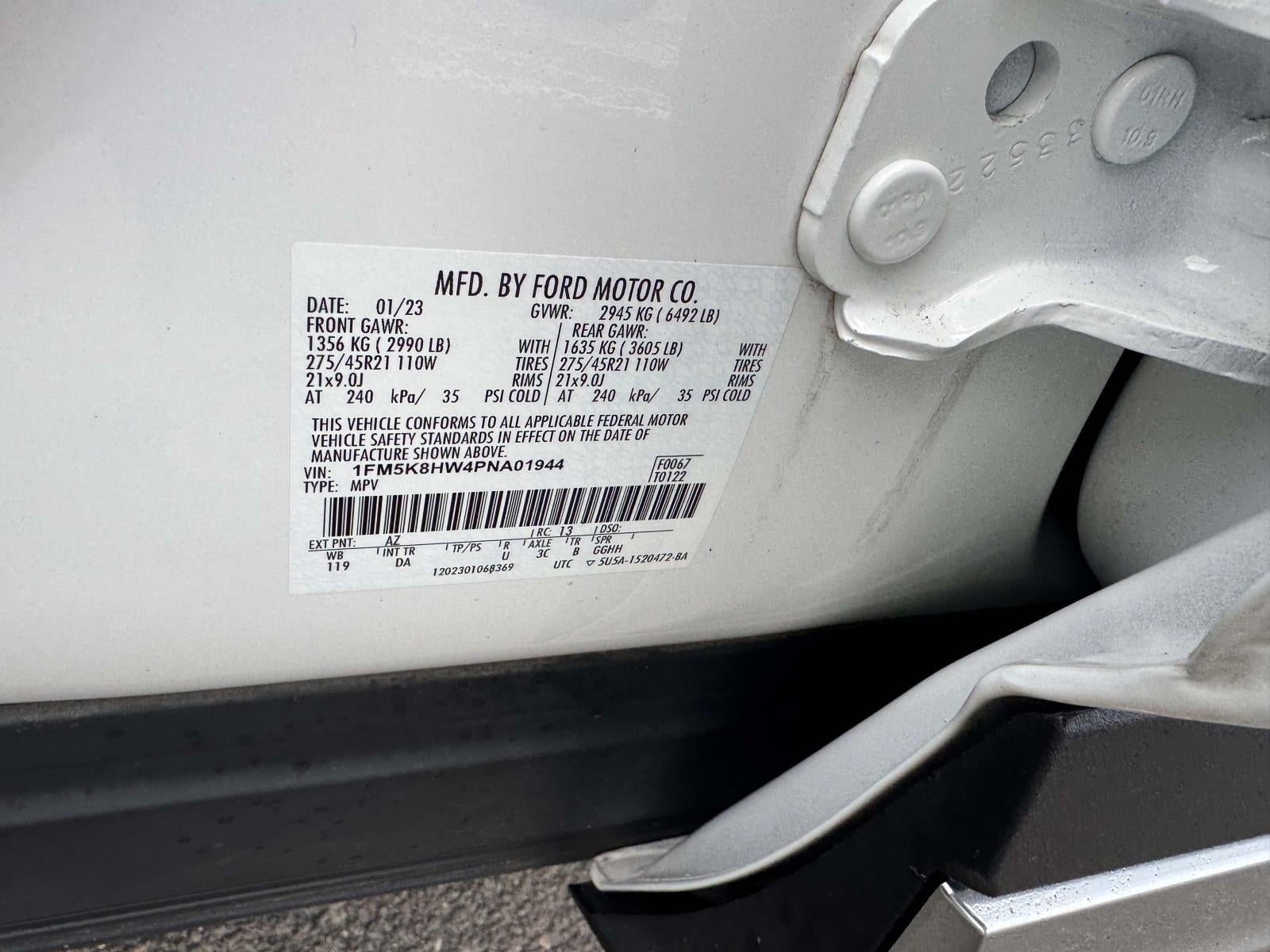 2023 Ford Explorer Platinum