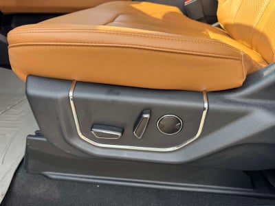2024 Ford Expedition Platinum
