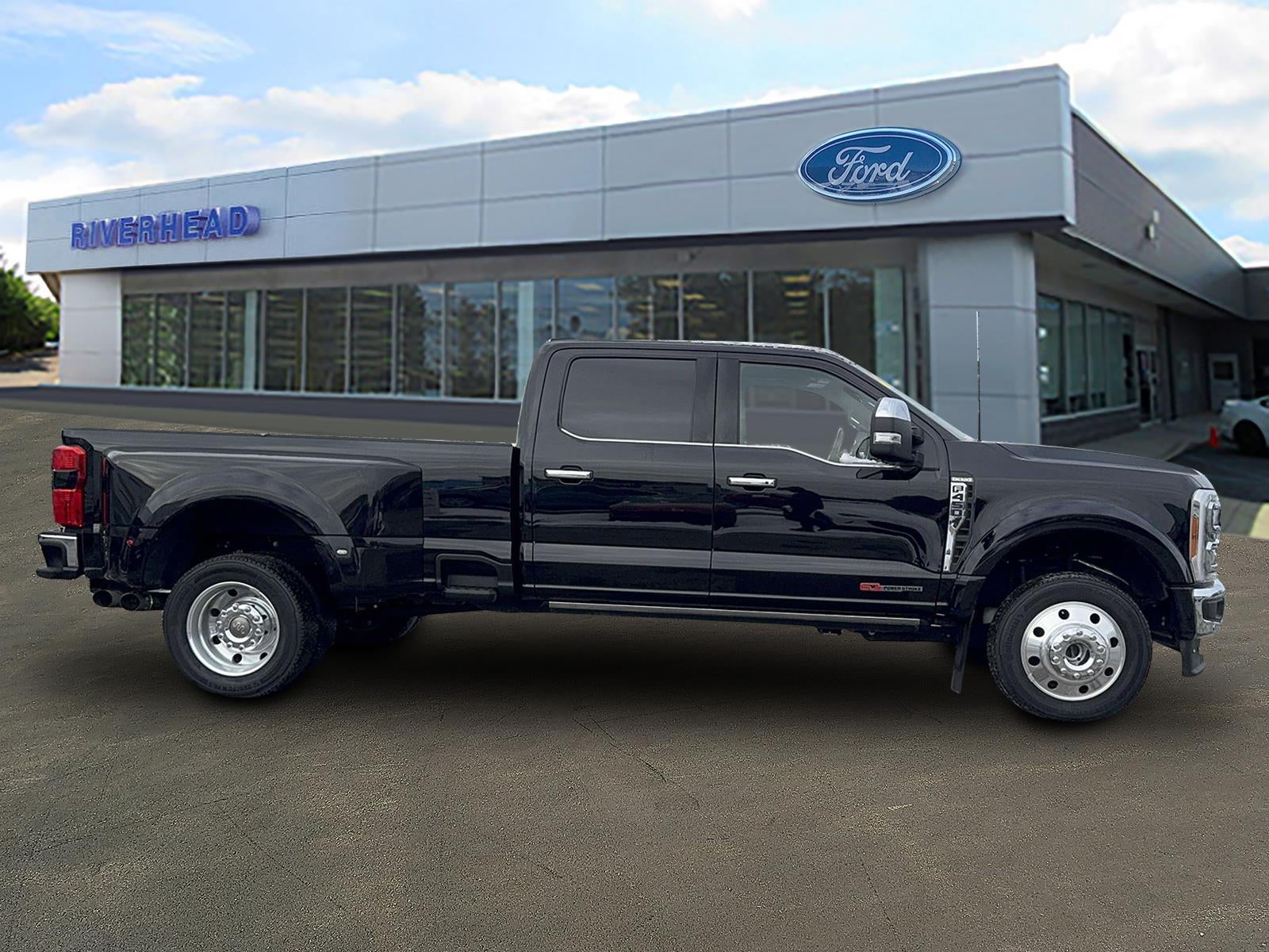 2023 Ford F-450SD King Ranch DRW