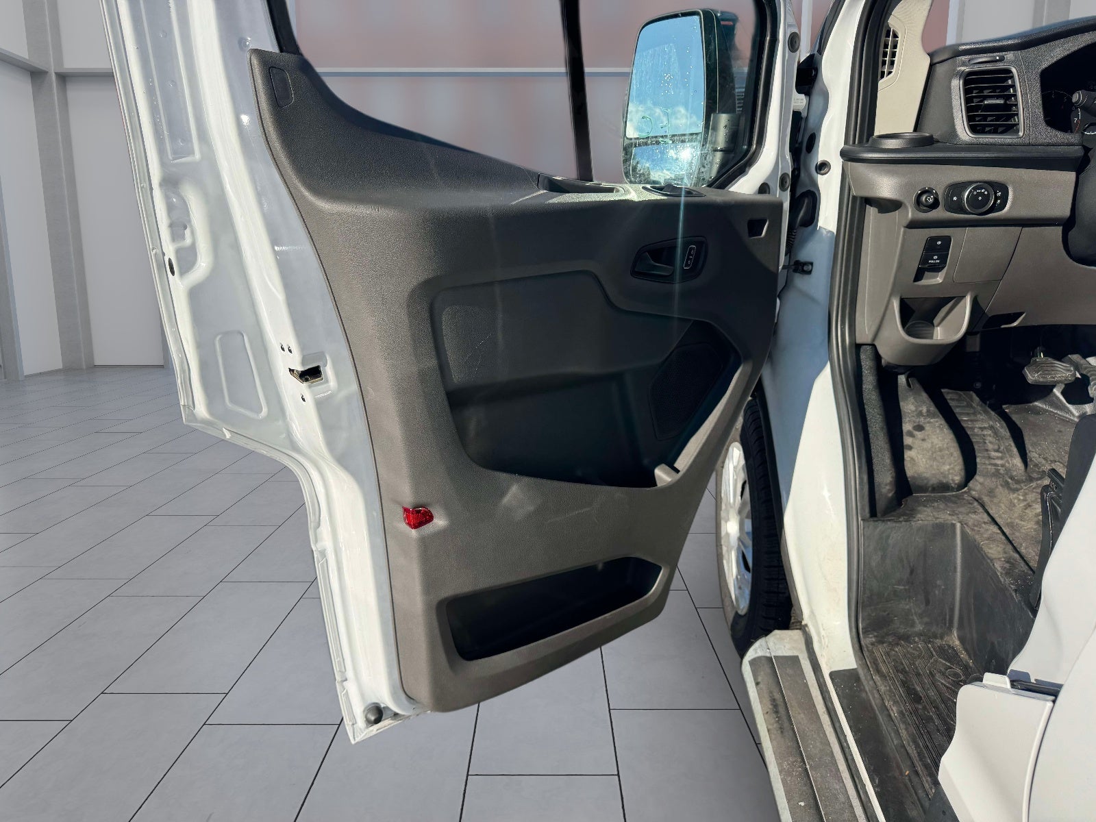 2025 Ford Transit-250 Base