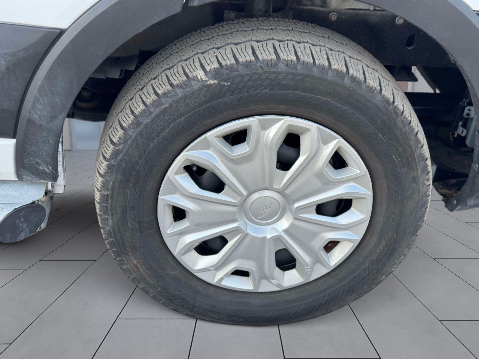 2025 Ford Transit-250 Base