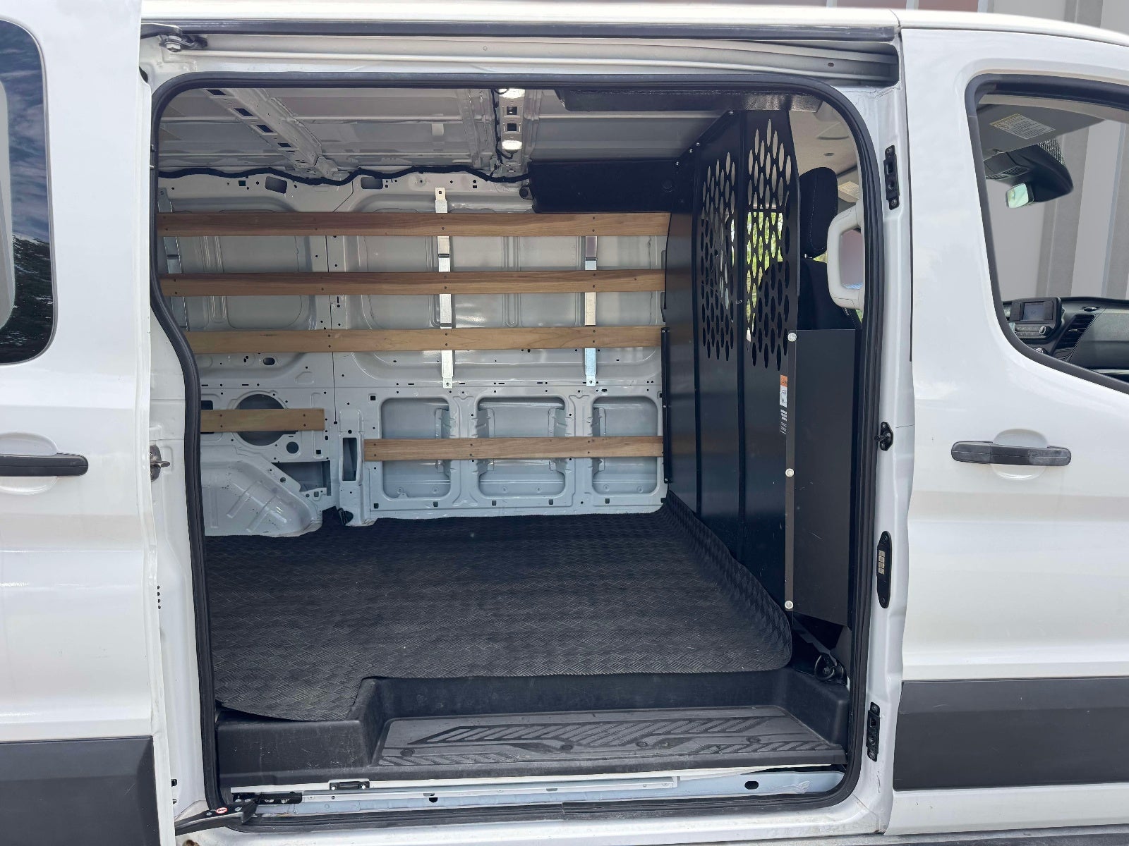 2025 Ford Transit-250 Base