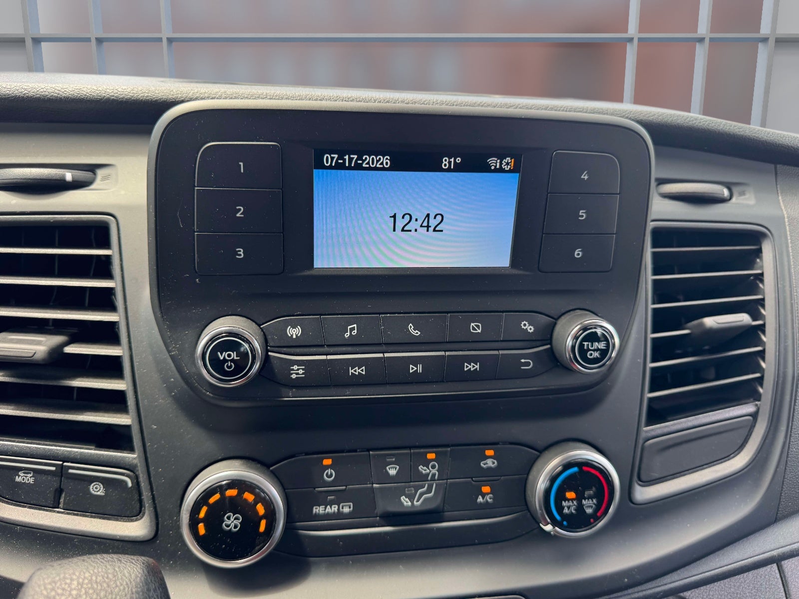 2025 Ford Transit-250 Base