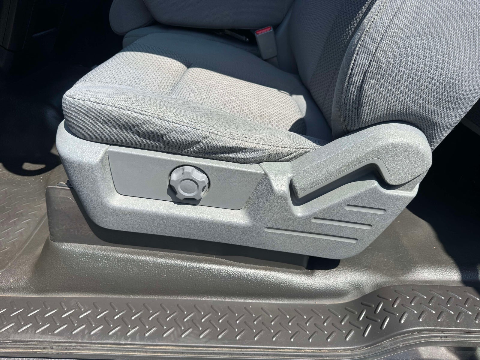 2014 Ford F-150 STX