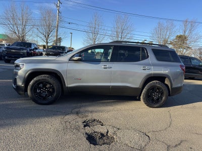2023 GMC Acadia AT4