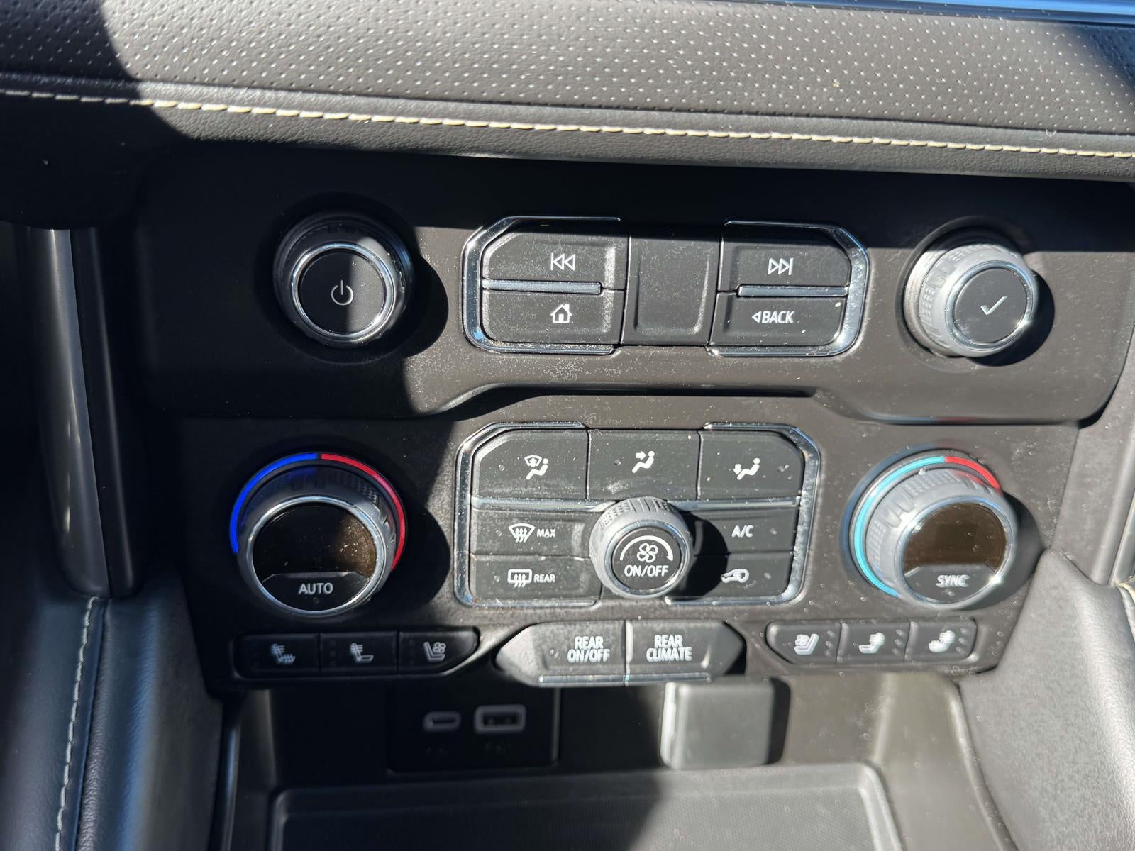 2024 Chevrolet Tahoe Premier