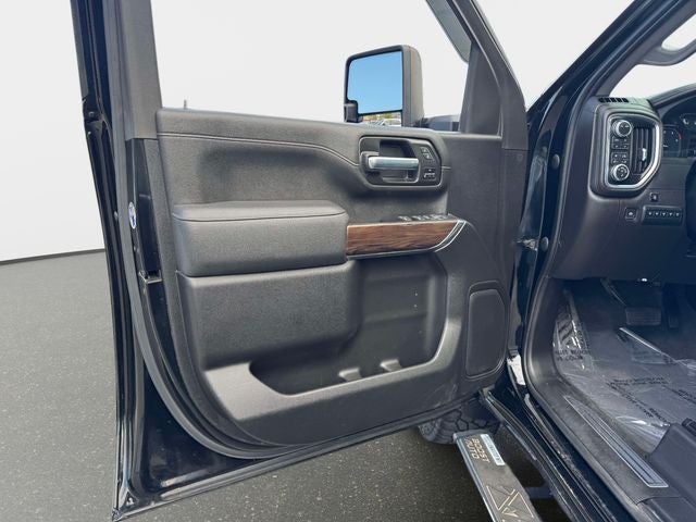 2023 GMC Sierra 2500HD SLT