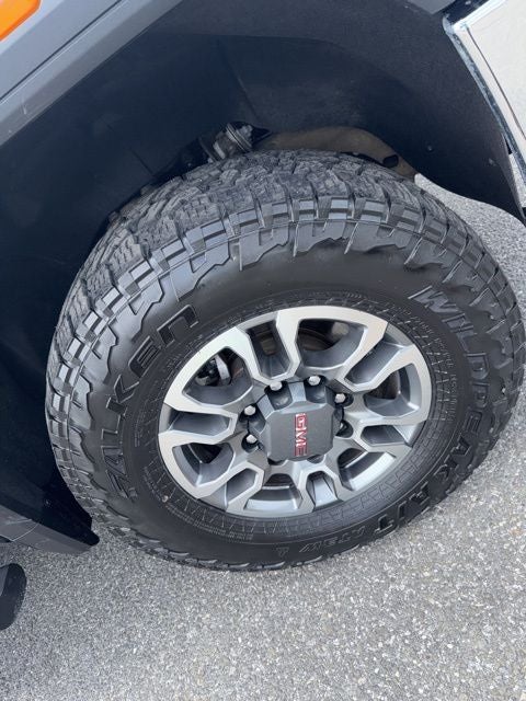 2023 GMC Sierra 2500HD SLT