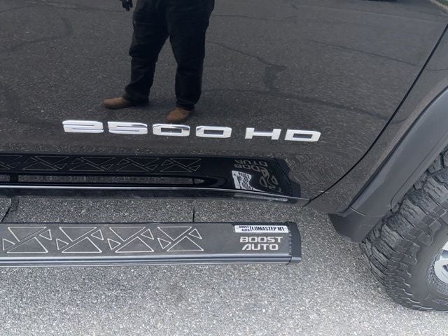 2023 GMC Sierra 2500HD SLT