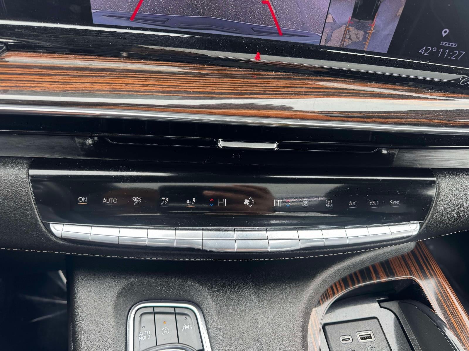 2023 Cadillac Escalade Premium Luxury