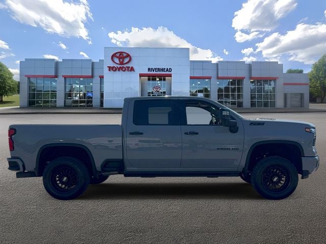 2024 Chevrolet Silverado 2500HD LTZ
