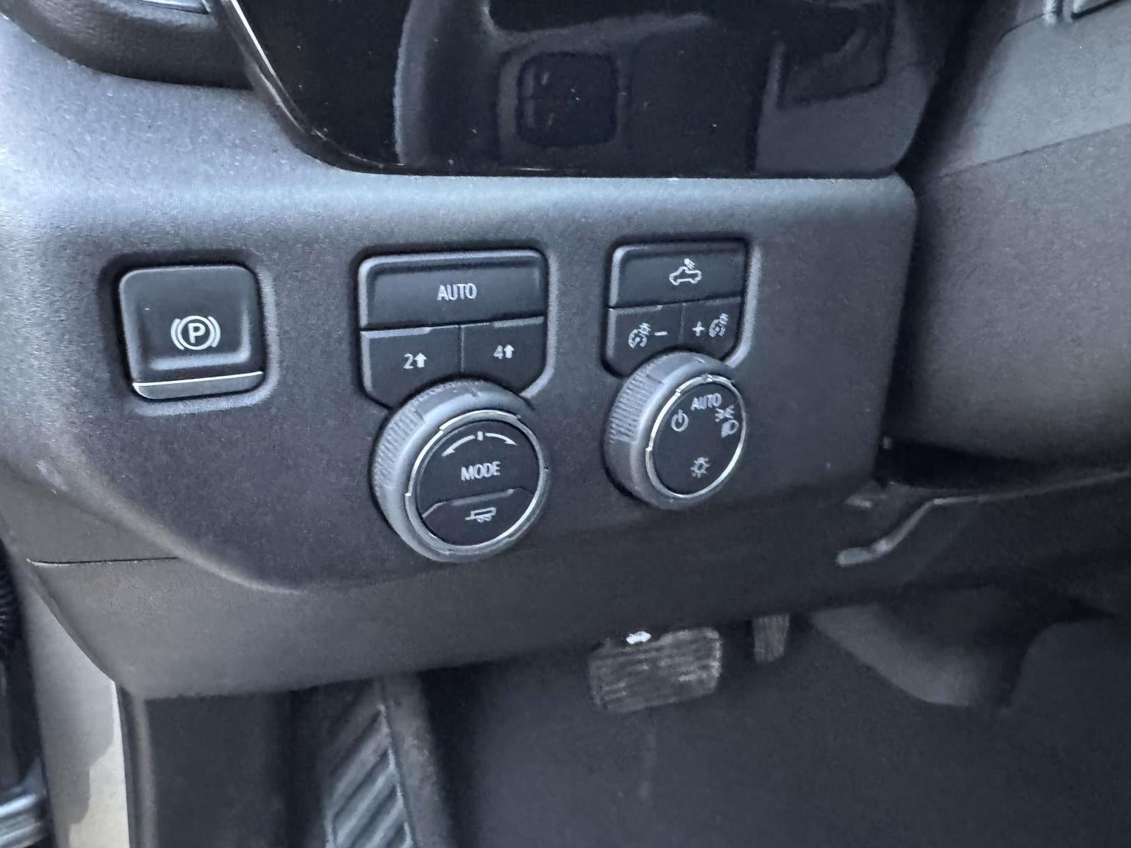 2025 Chevrolet Silverado 1500 LT LT1