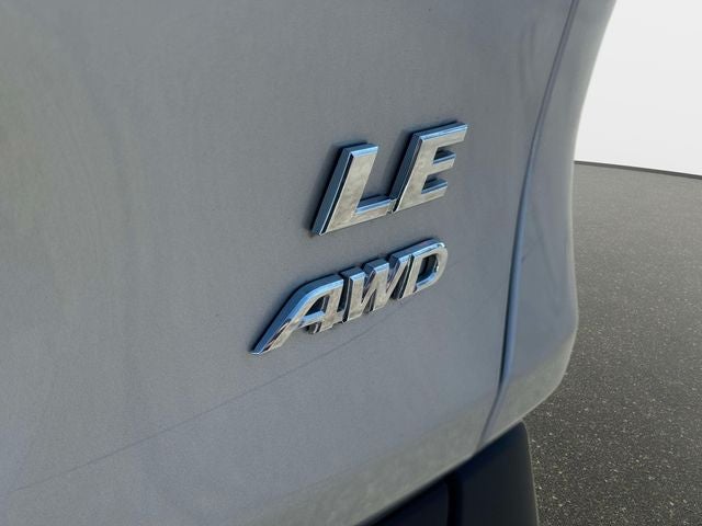 2023 Toyota RAV4 LE