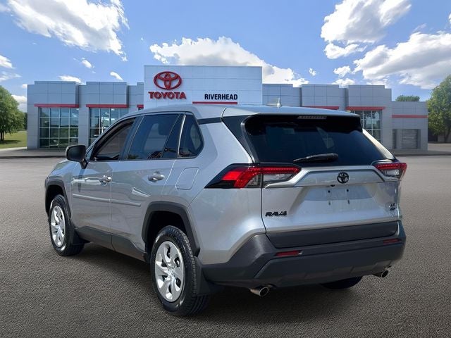 2023 Toyota RAV4 LE