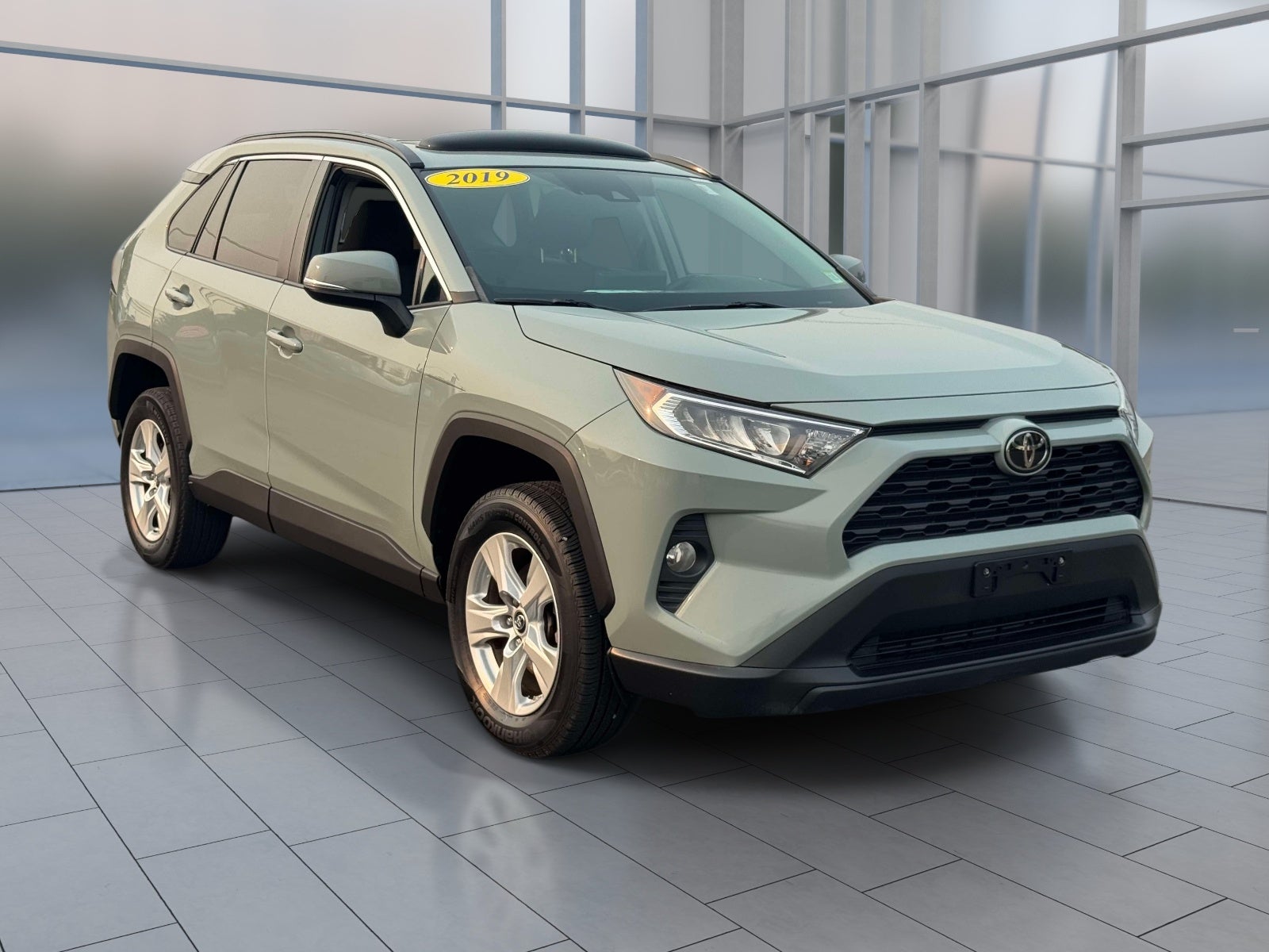 2019 Toyota RAV4 XLE
