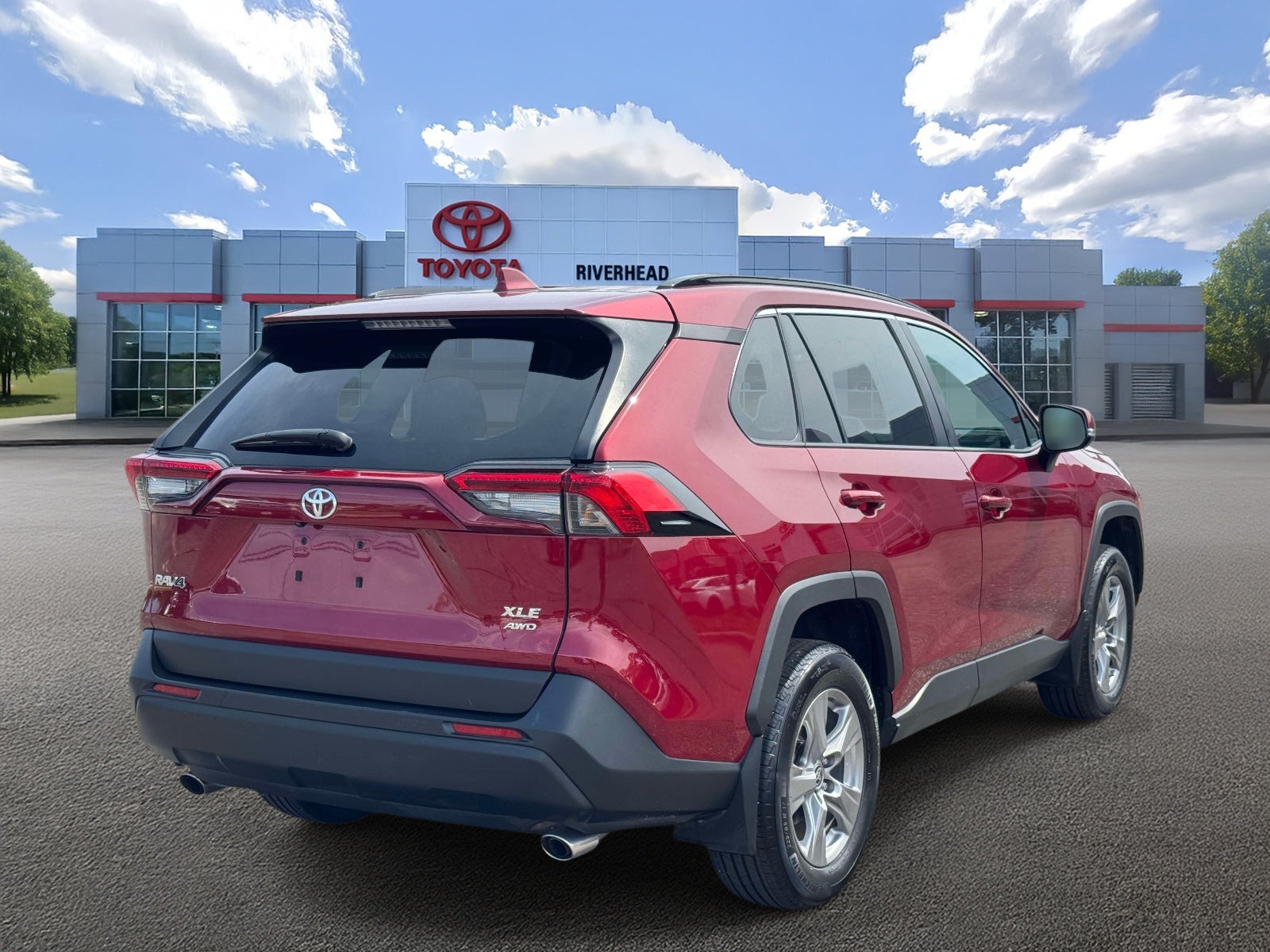 2023 Toyota RAV4 XLE