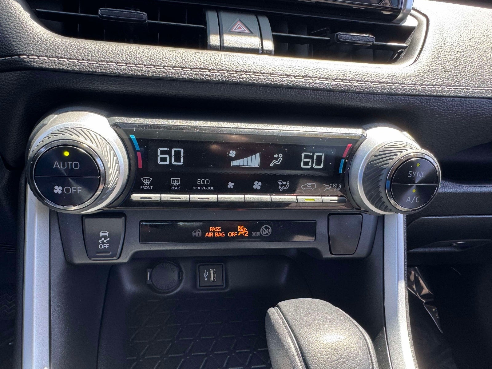 2023 Toyota RAV4 Hybrid Woodland Edition