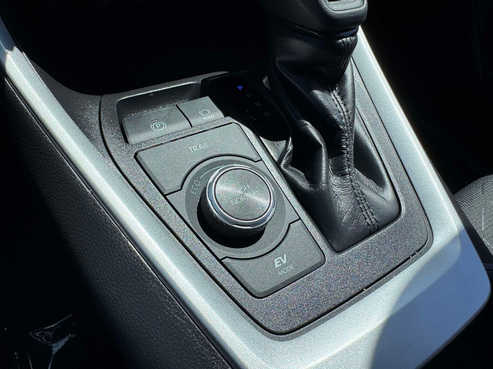 2023 Toyota RAV4 Hybrid Woodland Edition