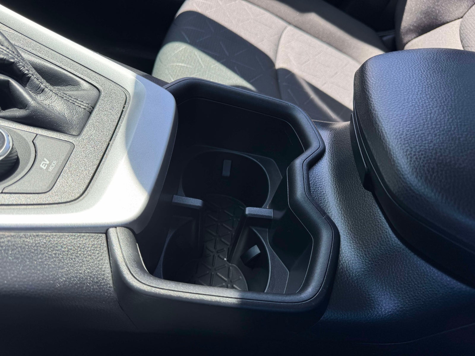2023 Toyota RAV4 Hybrid Woodland Edition