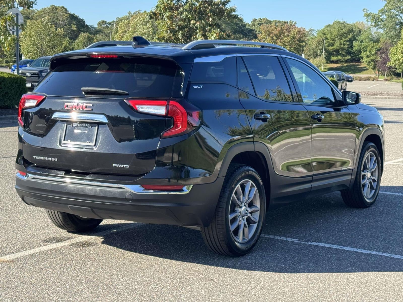2023 GMC Terrain SLT