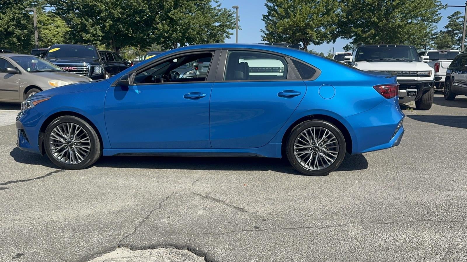 2023 Kia Forte GT-Line