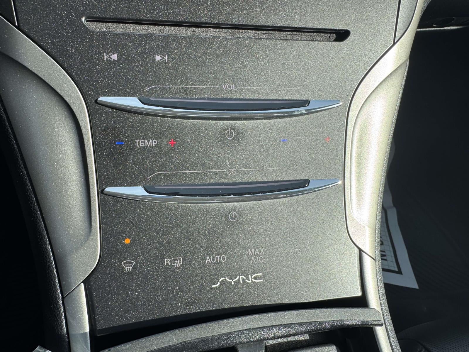 2015 Lincoln MKZ Base
